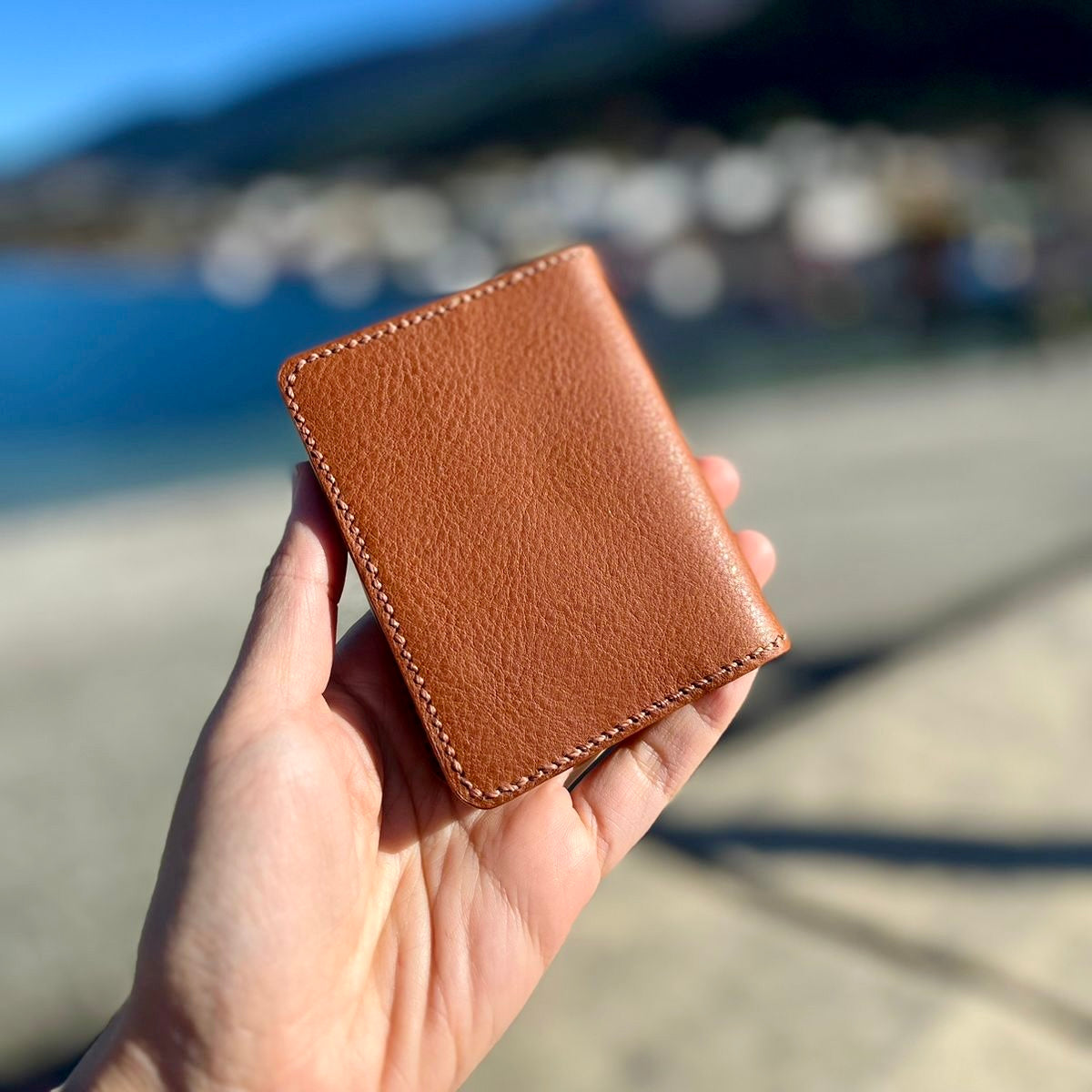 Italian Leather Handcrafted Bi-Fold Cardholder | Wallet