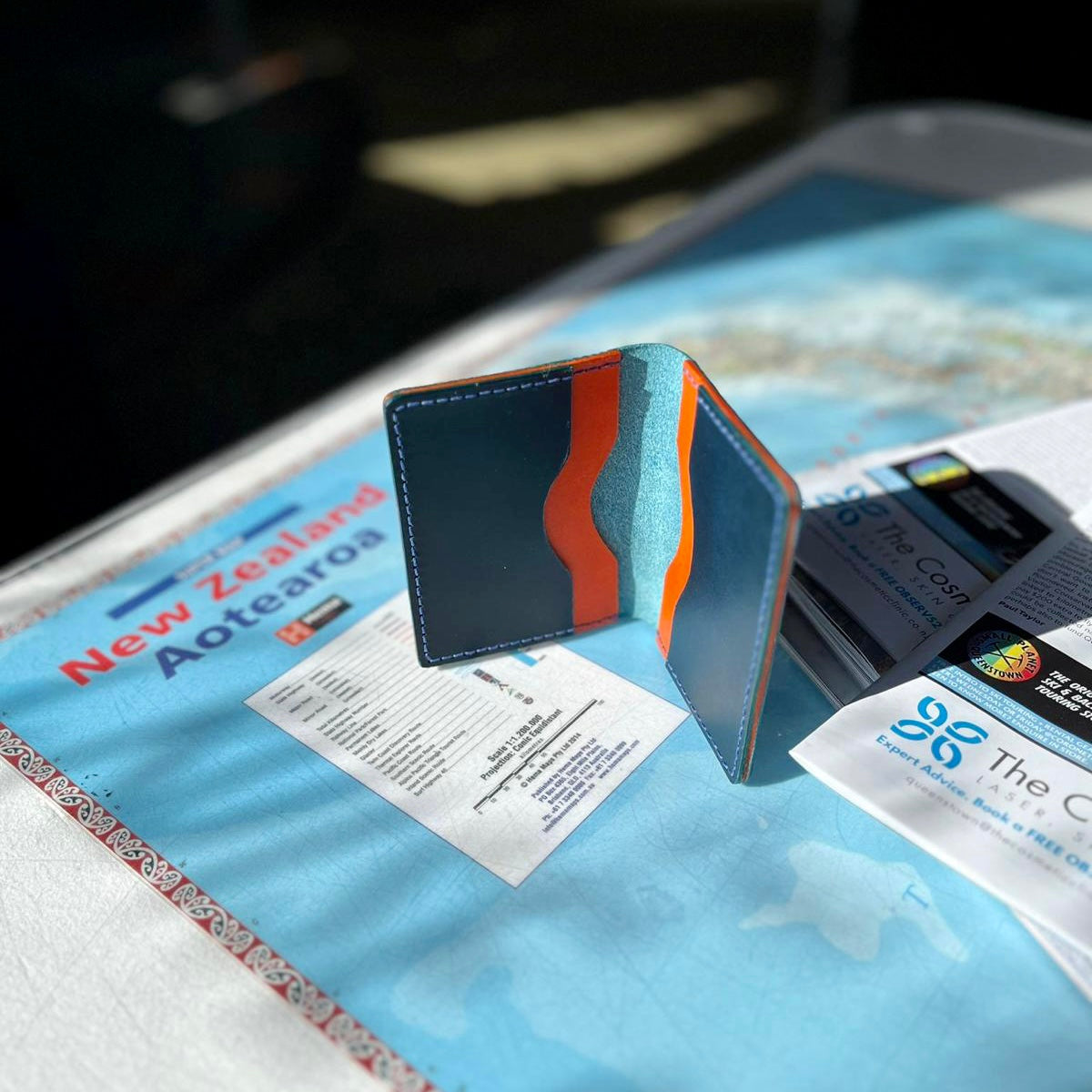 4-Slot Bifold Card Holder | Palette & Single Colour